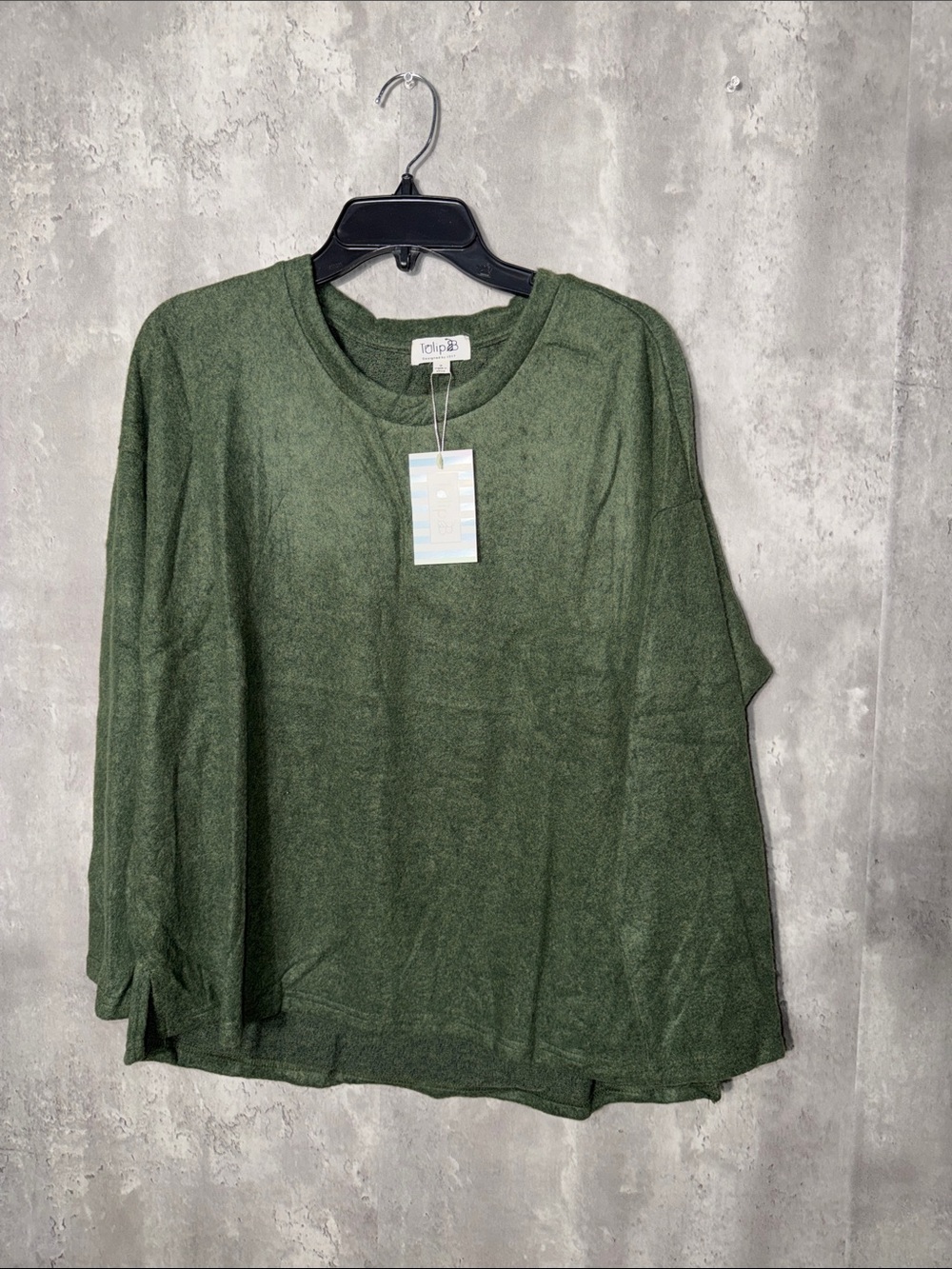 NWT Tulip B Olive Green Lightweight Pullover Sweater